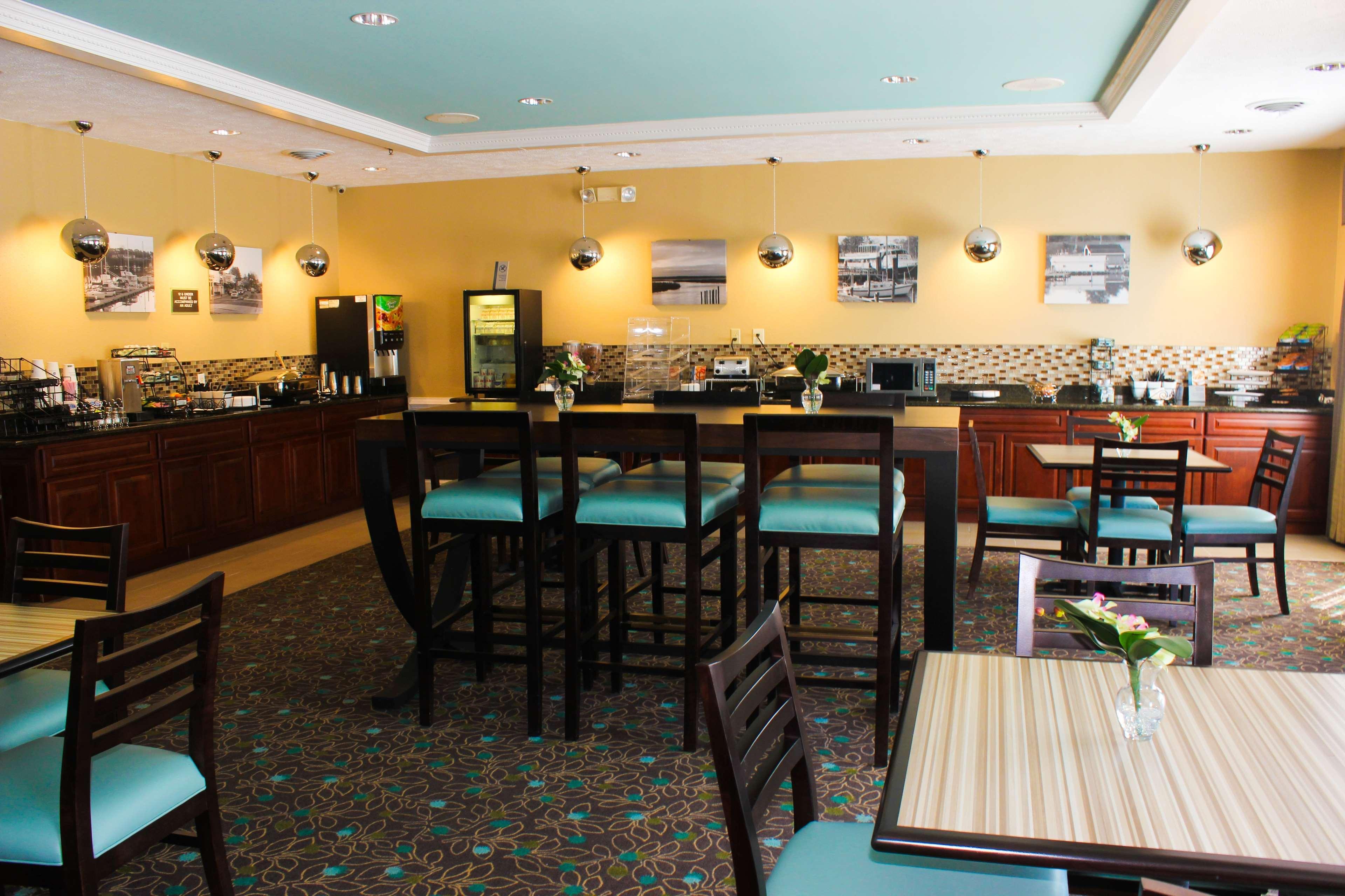 Holiday Inn Express Kilmarnock Екстериор снимка