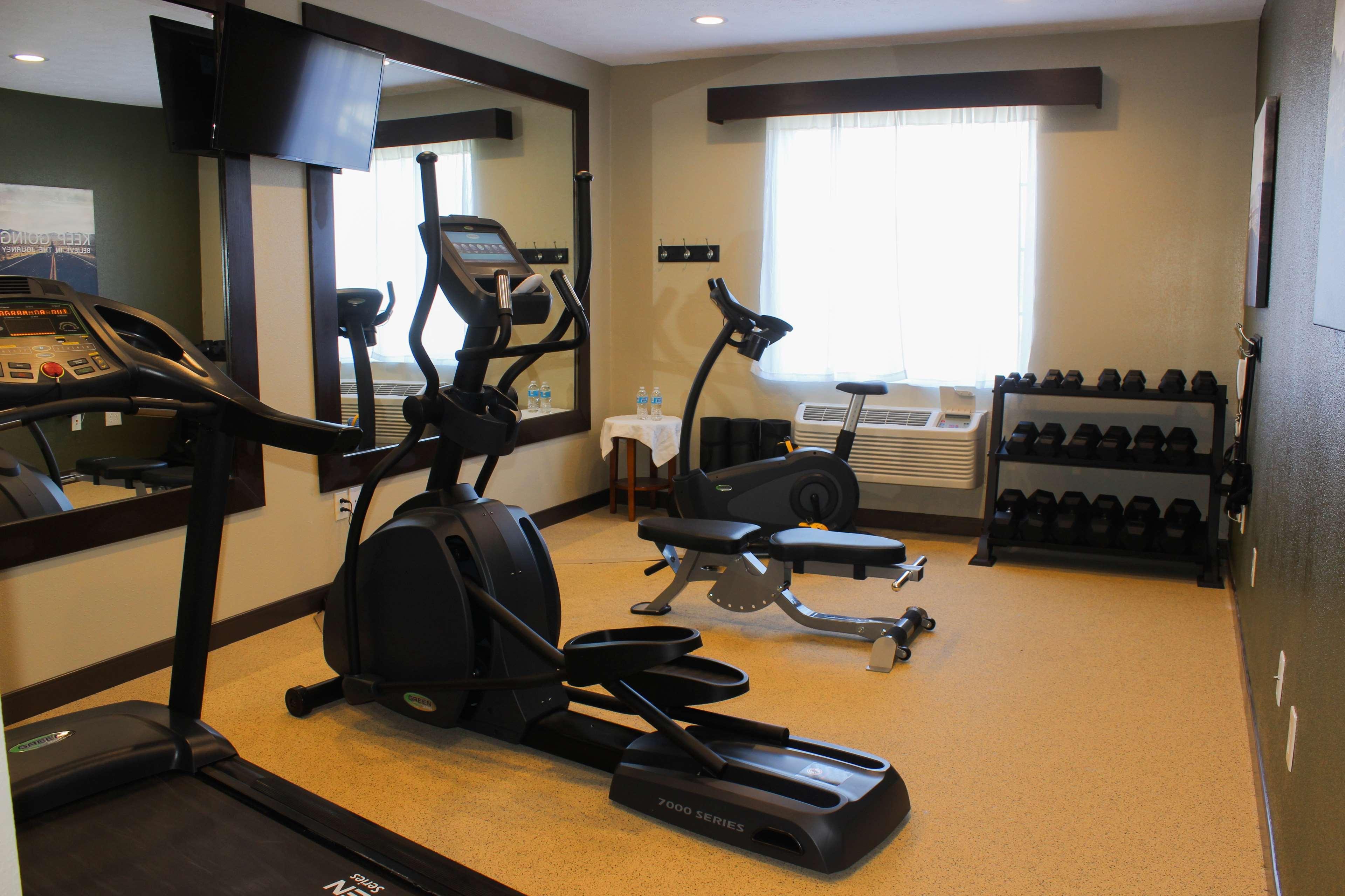Holiday Inn Express Kilmarnock Екстериор снимка