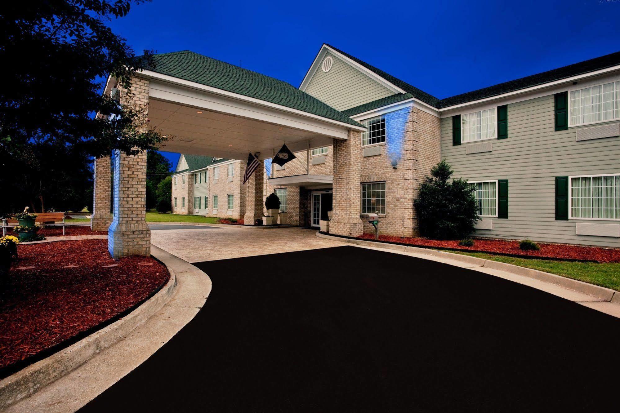 Holiday Inn Express Kilmarnock Екстериор снимка